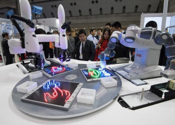 Collaborative Robots in Industry: Lowering the Barriers for Small and Medium Enterprises (SMEs)