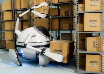 Robots Optimizing Inventory Management: Leveraging Real-Time Data for Efficiency