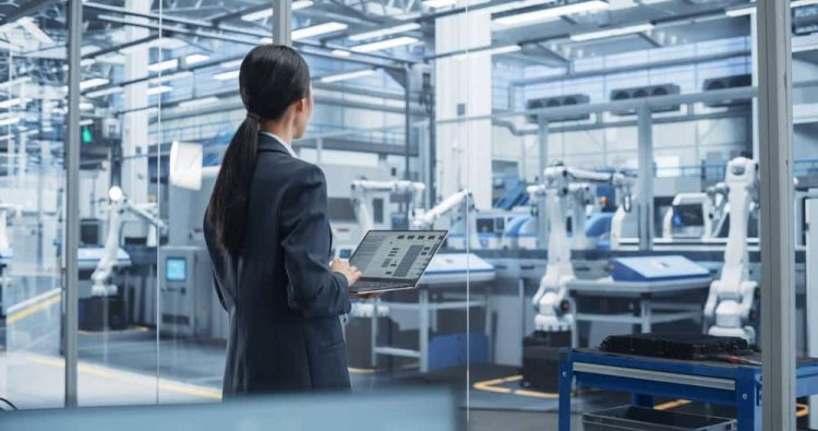 How Robotics Technology Makes “Smart Manufacturing” a Reality